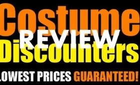 13 Days of Horror - Deluxe Cape Review from CostumeDiscounters.com