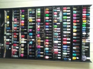 I finally made a rack for my nail polishes, I've been keeping them in a box, and finally it got too heavy and I got too lazy so I built this beaut, 11 shelves of nail polish glory. <3