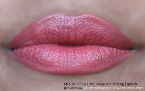 How about this romantic lipstick color? Beautiful, isn't it? :)