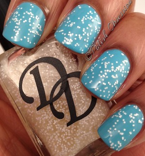 Layered over Barry M Turquoise

http://www.polish-obsession.com/2013/02/polish-days-back-to-nature.html