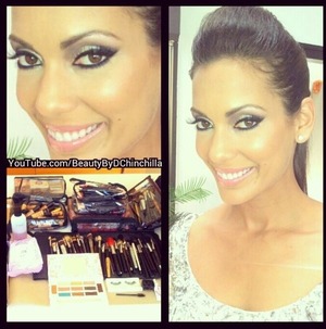 The beautiful Joceyln Pierce is one sexy reporter right?! Beautified by me :-) Smokey winged eye with a nude pink with a nude pink lip! Silver eyeshadow on her lid and black in the outer corner. I used MAC Black Track for the winged liner! 