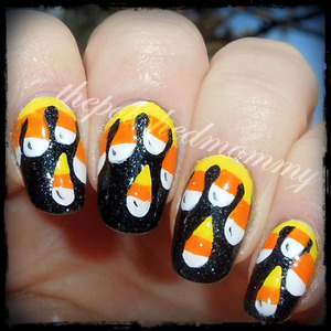  #nailartoct -candy corn. http://www.thepolishedmommy.com/2013/10/the-queens-ambition-dripping-with-candy.html