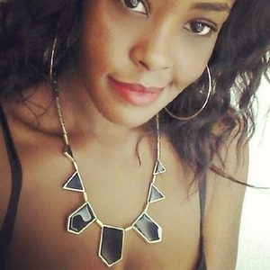 I'm wearing Rimmel London Kate lipstick in Kiss of Life!
Also my necklace from my boutique www.cococherice.com