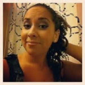 My cousin wanted a dramatic going out look so i did a smokey eye on her.