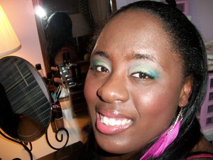 This is the look that I was inspired by Temptalia's Dare To Wear look and the colors looked so gorgeous together!