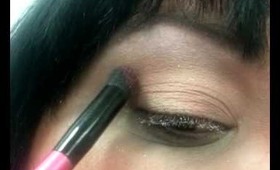 Light natural eye makeup