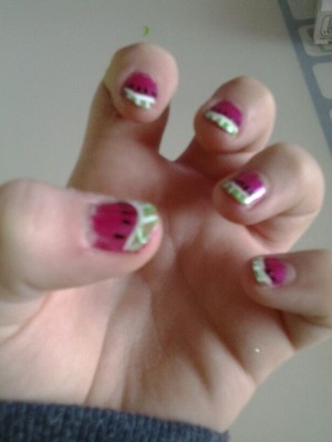 I ♥ these watermelon nails I painted my self.
Heres how to,
1.Paint a base coat,
(I used a base coat from essie)
2.Use a pink shimmery couler for a base couler,
(I used rimmel london 60 seconds 808 SHOCKER)
3.Paint a green stripe on the top of your nail,
(I used a nail art pen from one of Rios proffesional nail art kits)
4.Use a black doter for the seeds paint them under the green stripe,
(I used a black nail art pen from another one of rios nail art kits)
5.Then use a whit striper to underline the green stripe,
(I used a white striper from another one of rios proffesional nail art kits)
6.Turn the green stripe into sections by painting verticly up your nails,
(I used the same white striper from one of rios proffesional nail art kits)
7.Paint a top coat over your design to give it a shine,
(I used essies top coat)
♥ you all.
♡♡♡
