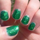 Green glitter nails