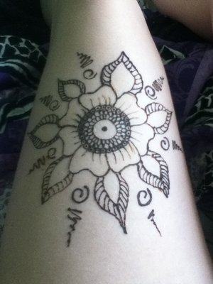 Henna design done by myself.❤❤