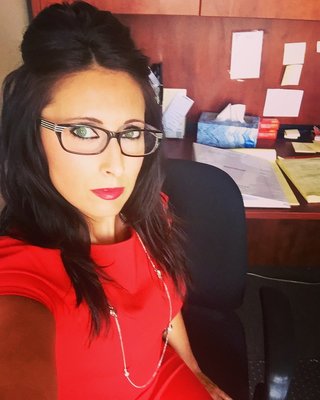Suzie P.