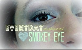 Everyday Smokey Eye Tutorial | AlexthePotato1