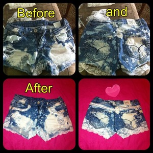 I turned these old beat up shorts into adorable lace shorts 