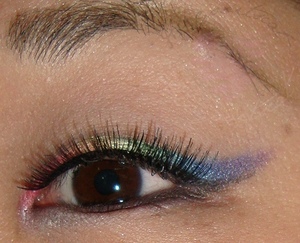 Was inspired by Daven on youtube =).. Rainbow liner.. a simple way to way a variety of colors.