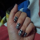 gray leopard nails