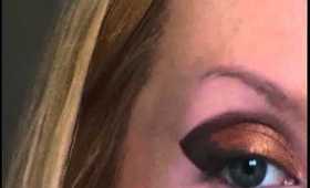 Bronzed Smokey Feline Eye