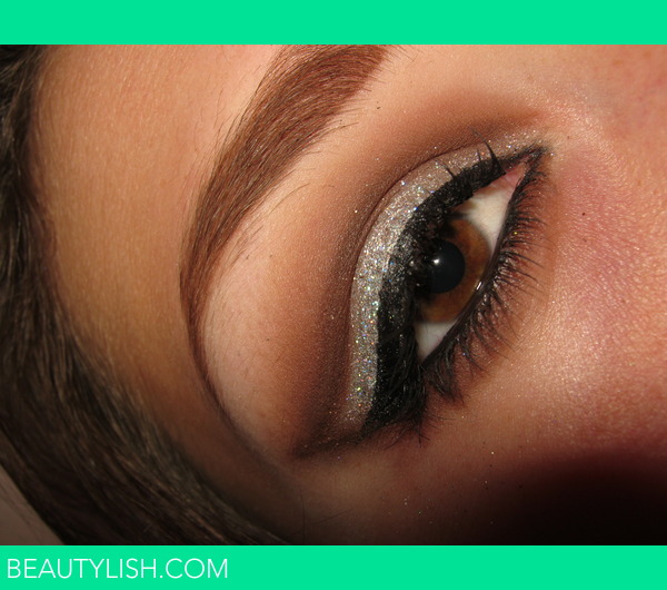 Silver glitter cut crease | Holly N.'s Photo | Beautylish