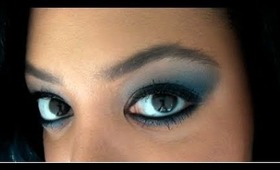 The Bluest Light: A Sapphire & Taupe Smokey Look