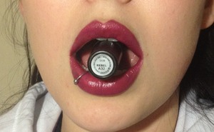 I'm wearing Rebel by MAC and Plumberry in wet&wild as a lip liner. Loving the combination