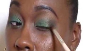 Green Charmed feat. BH Party Girl Palette